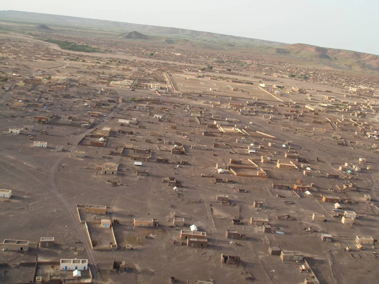Photo taken August 2007 by an unknown US Army soldier while he was stationed in Nema for a training exchange.  Photo was given to a Peace Corps Volunteer assigned to Nema in September 2007.