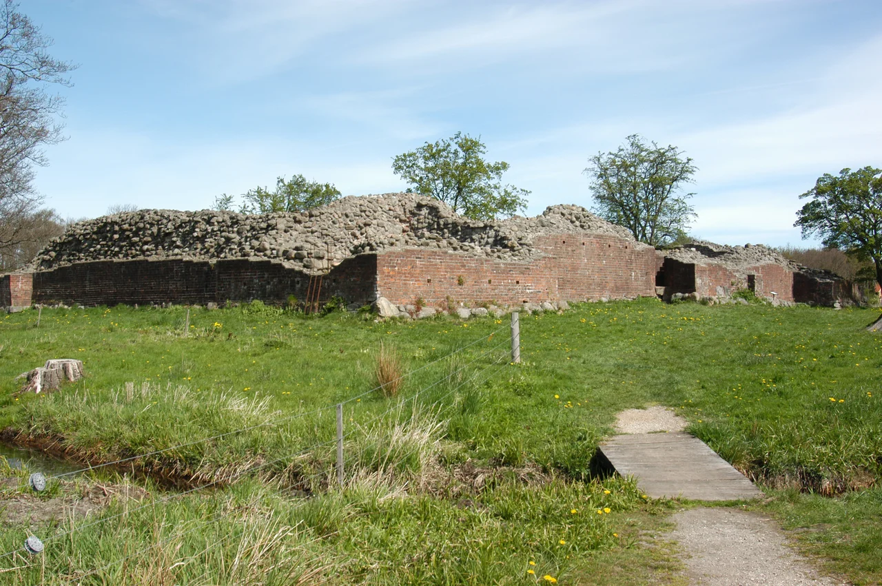 Gurre Slot - Ruine de l'ancien château de Valdemar à Gurre-Danemark